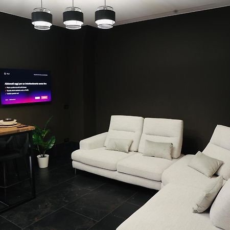 Fuochisti House Apartment คาตาเนีย ภายนอก รูปภาพ